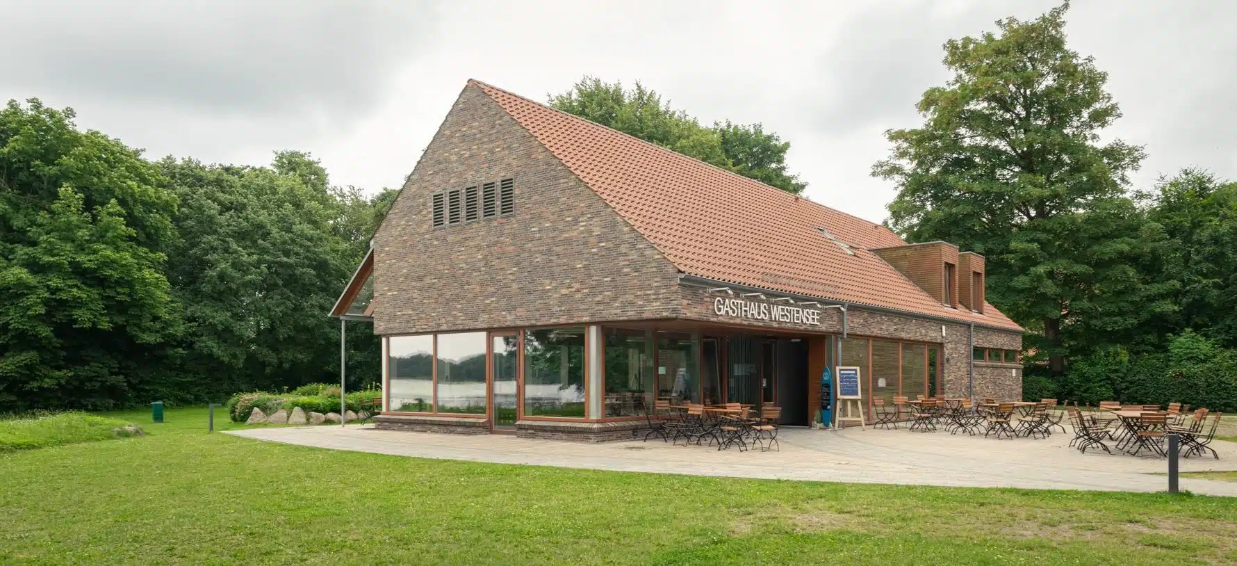 Gasthaus Westensee - Titelbild Westensee Gasthaus